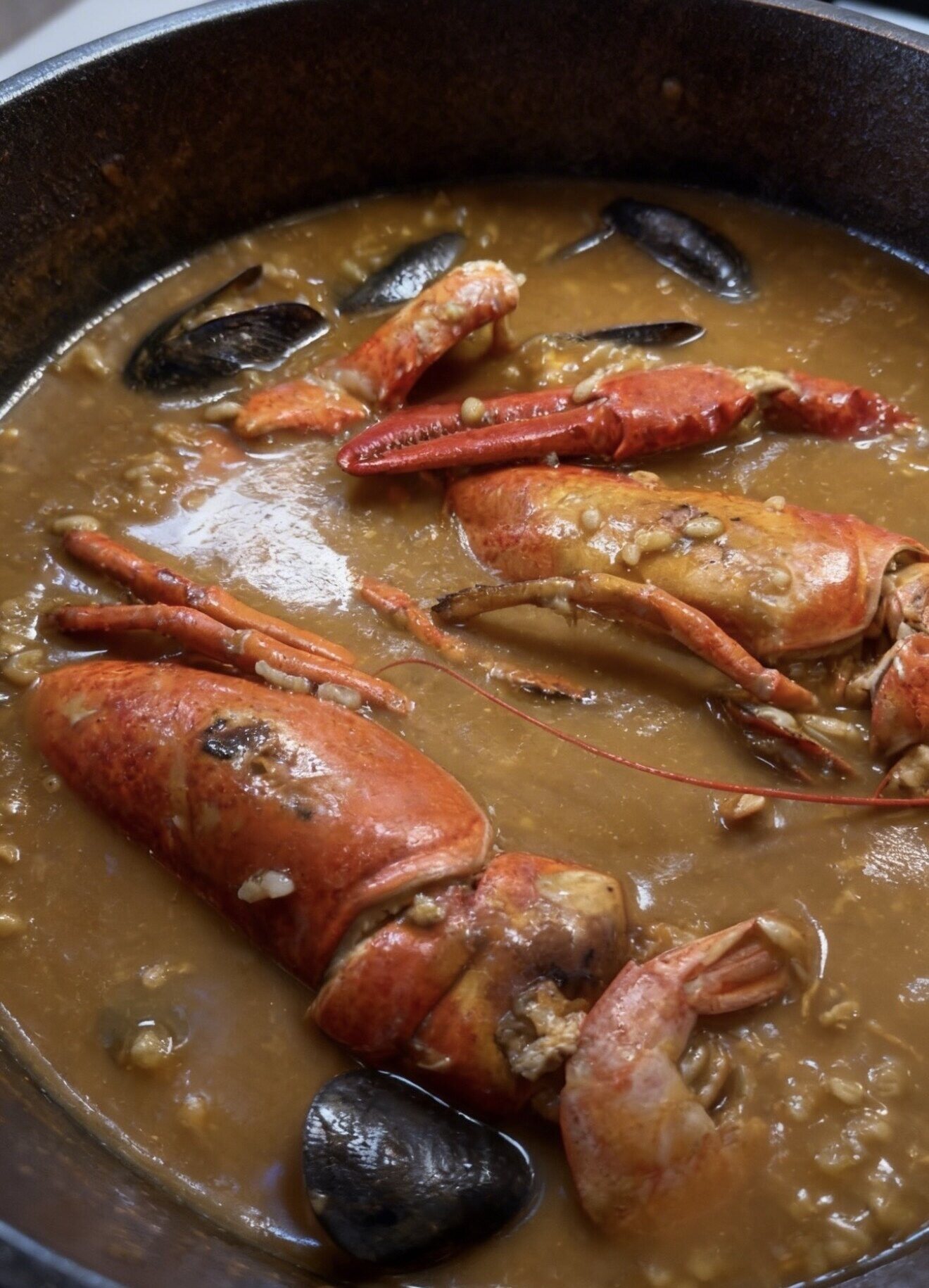 Arroz de bogavante con mejillones